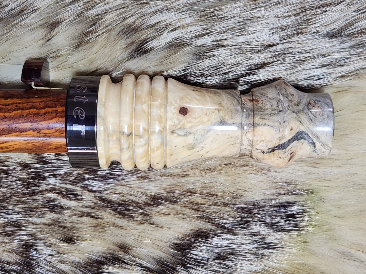 Buckeye burl adjustable deer grunt call