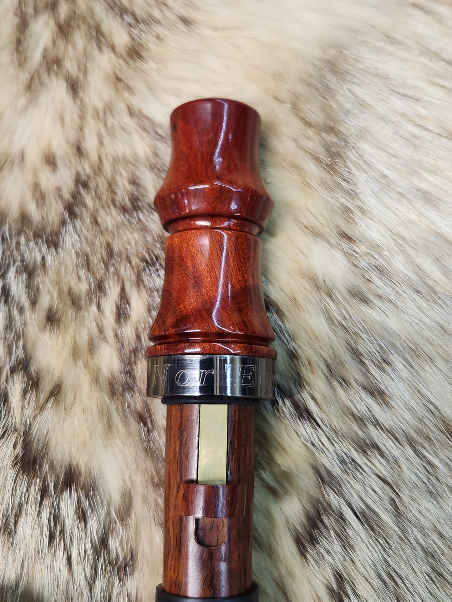 Blood wood burl adjustable deer grunt call