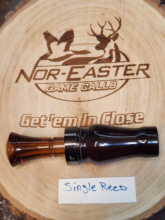 Single reed acrylic duck call black and red