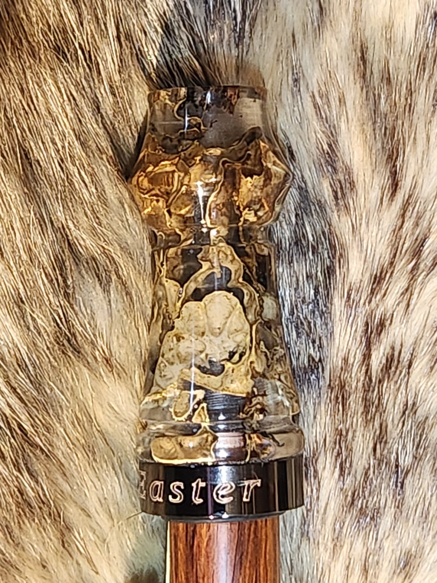 Maple tree moss in resin adjustable deer grunt call