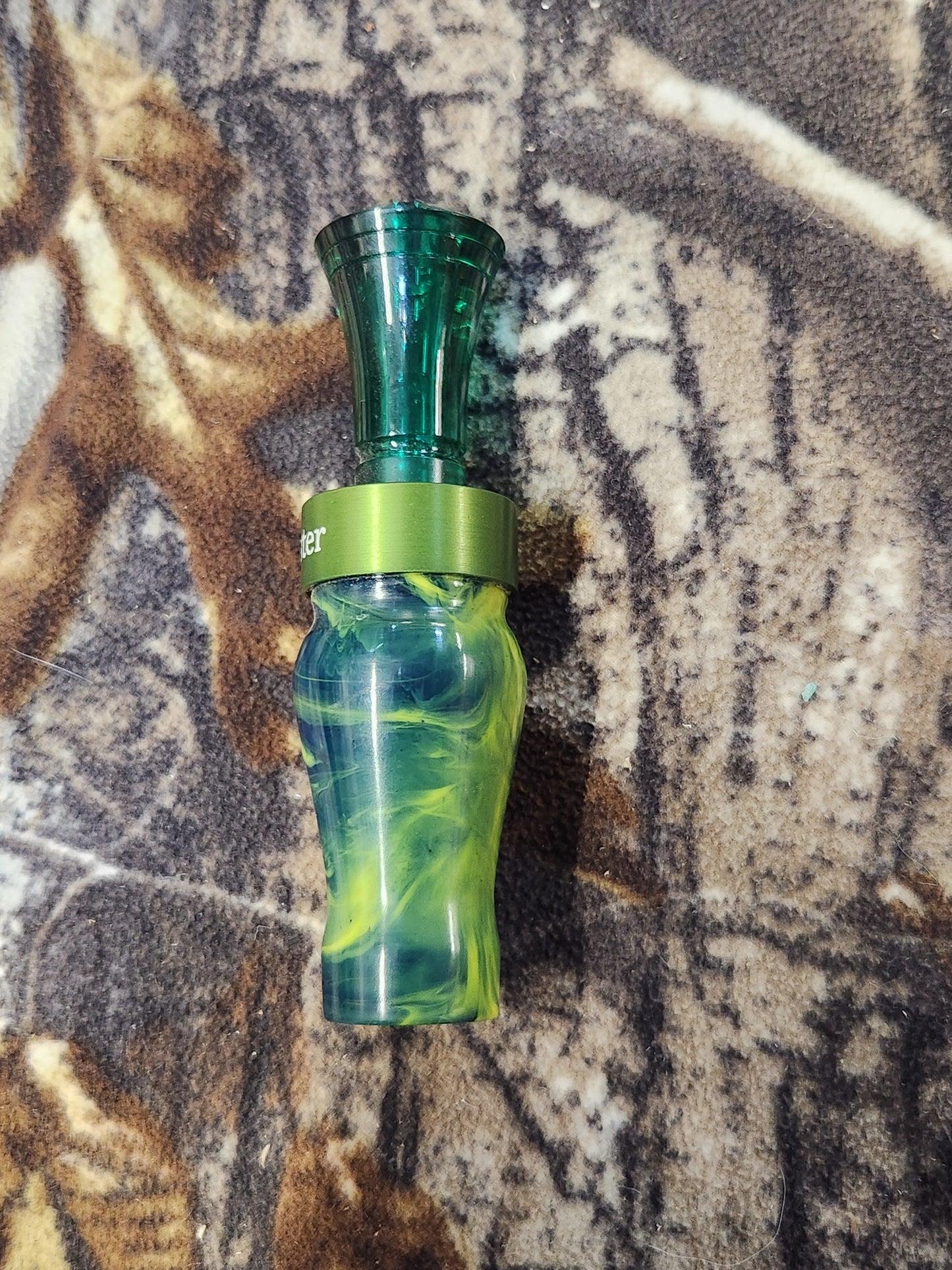 Single reed acrylic duck call