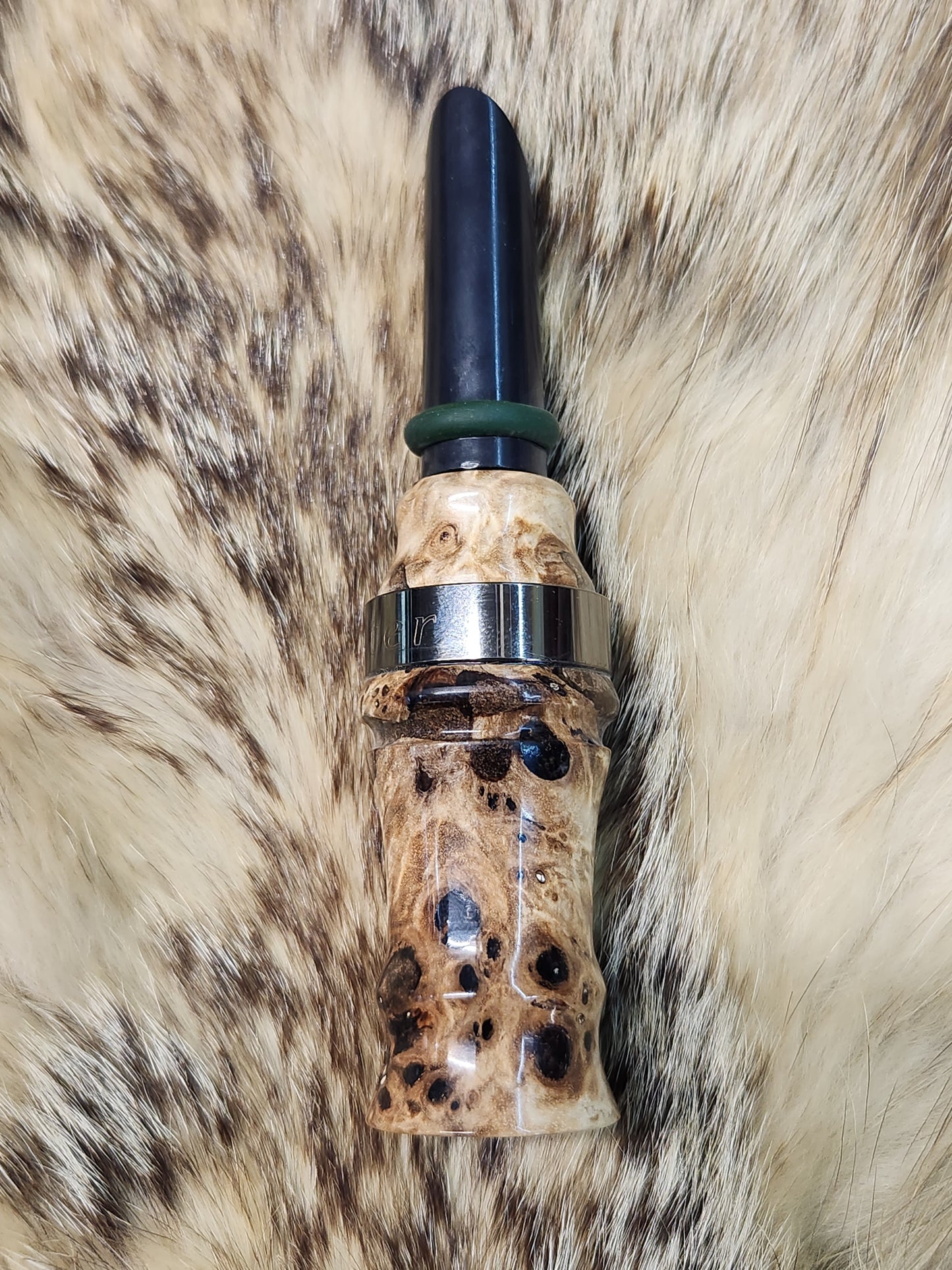 Mappa Burl Wood in blue resin Coyote call