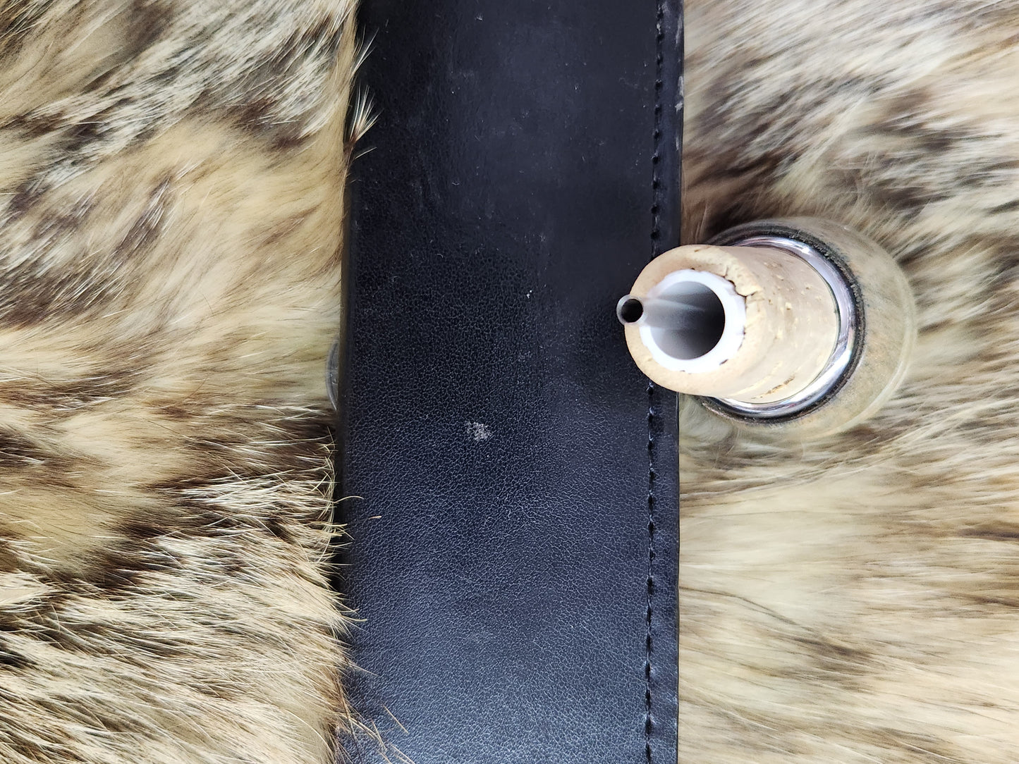 Popular wood dyed stabilized cork and pour