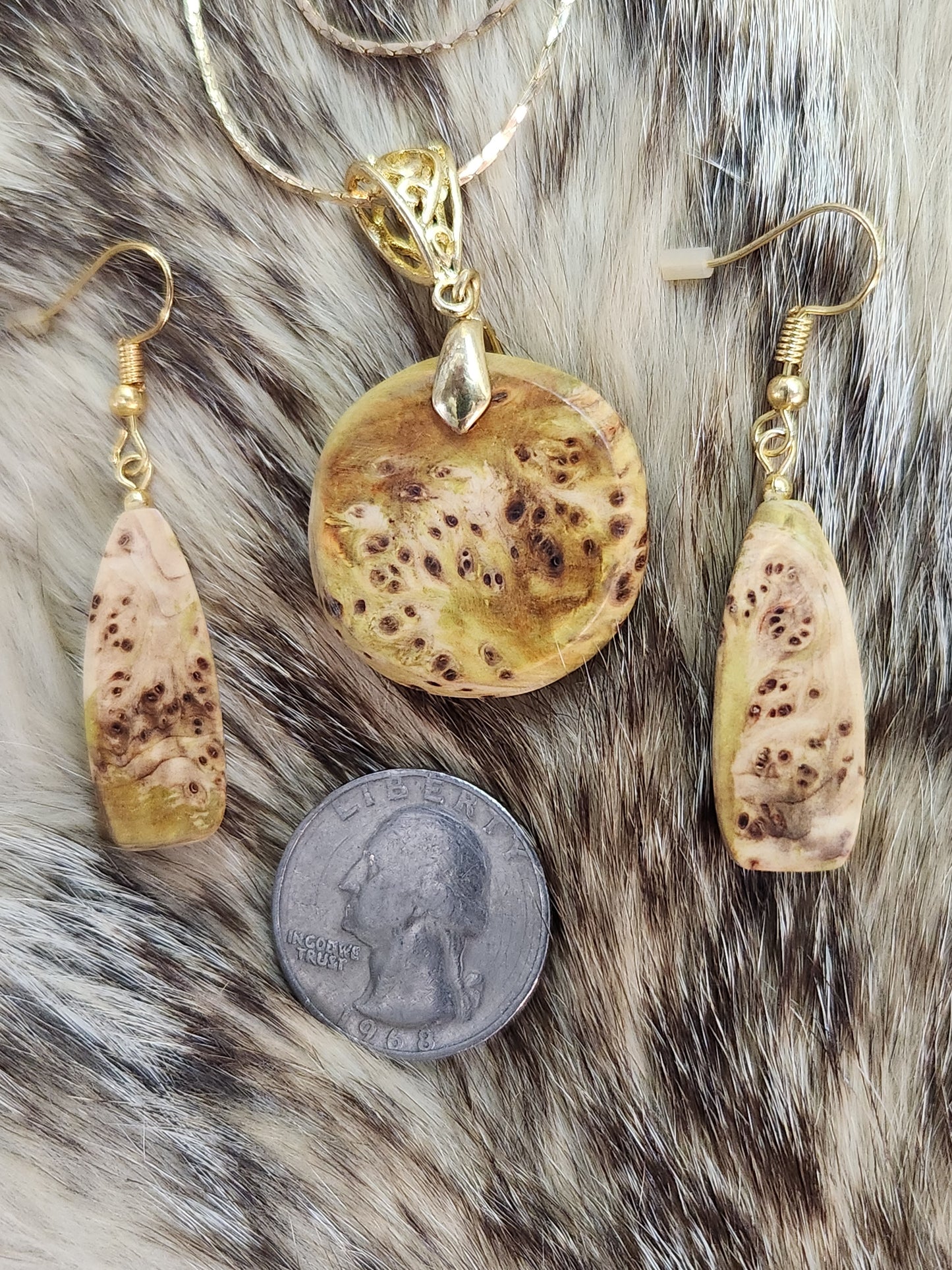 Yellow cedar burl wood earrings and neckless set