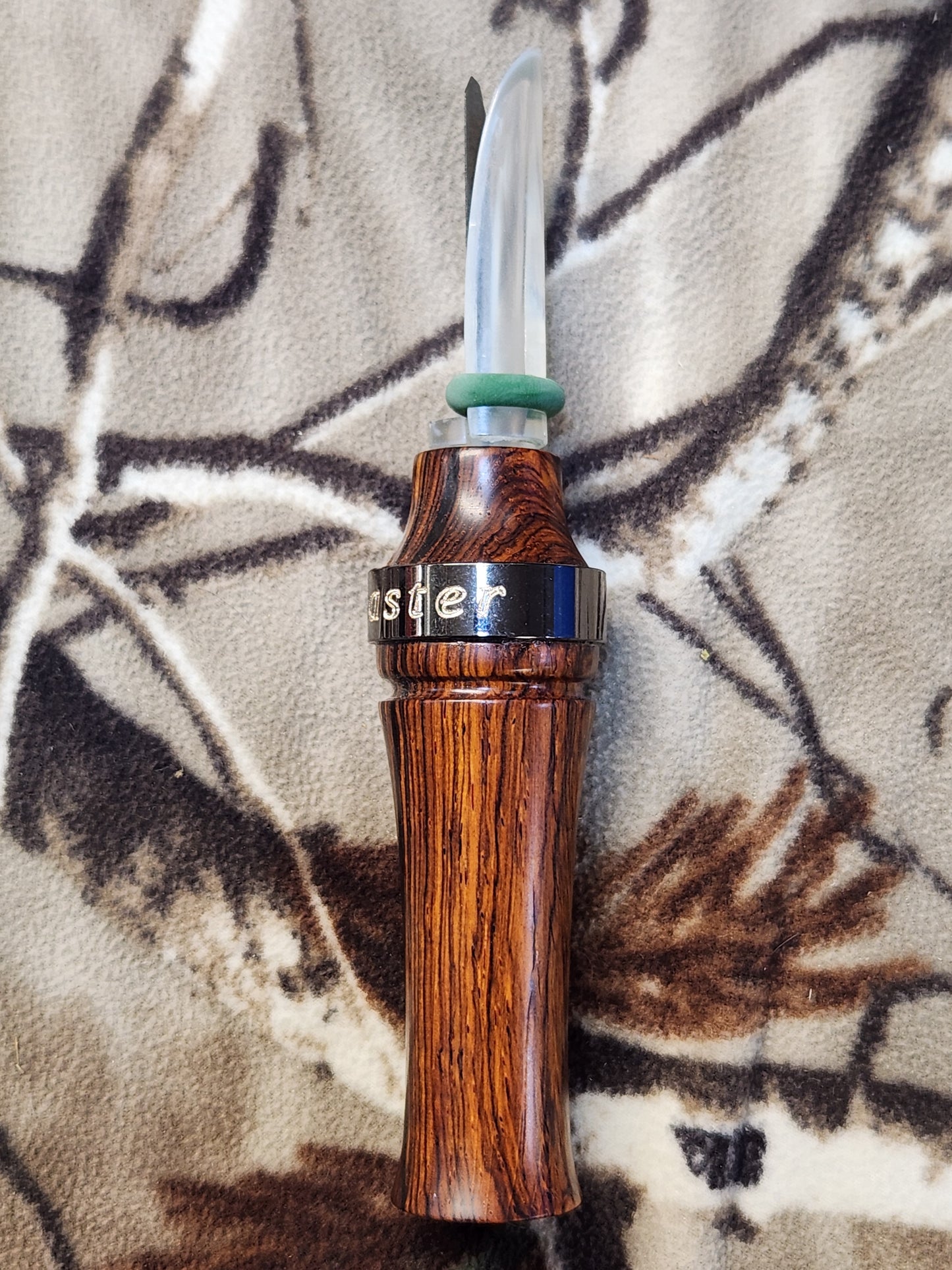 Cocobolo wood open reed coyote howler