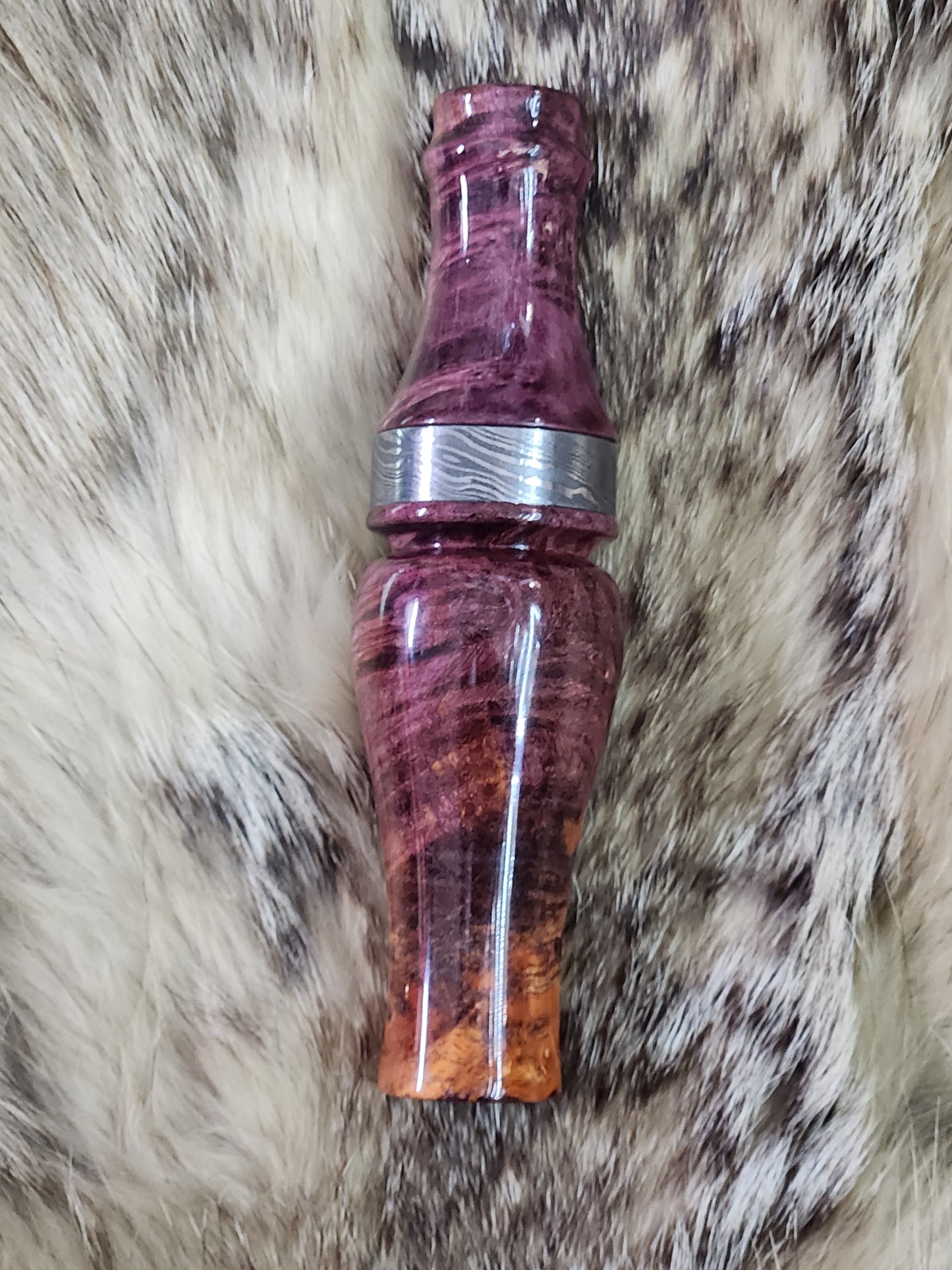 Boxelder burl double reed duck call with cocobolo wood tone board and Damascus band