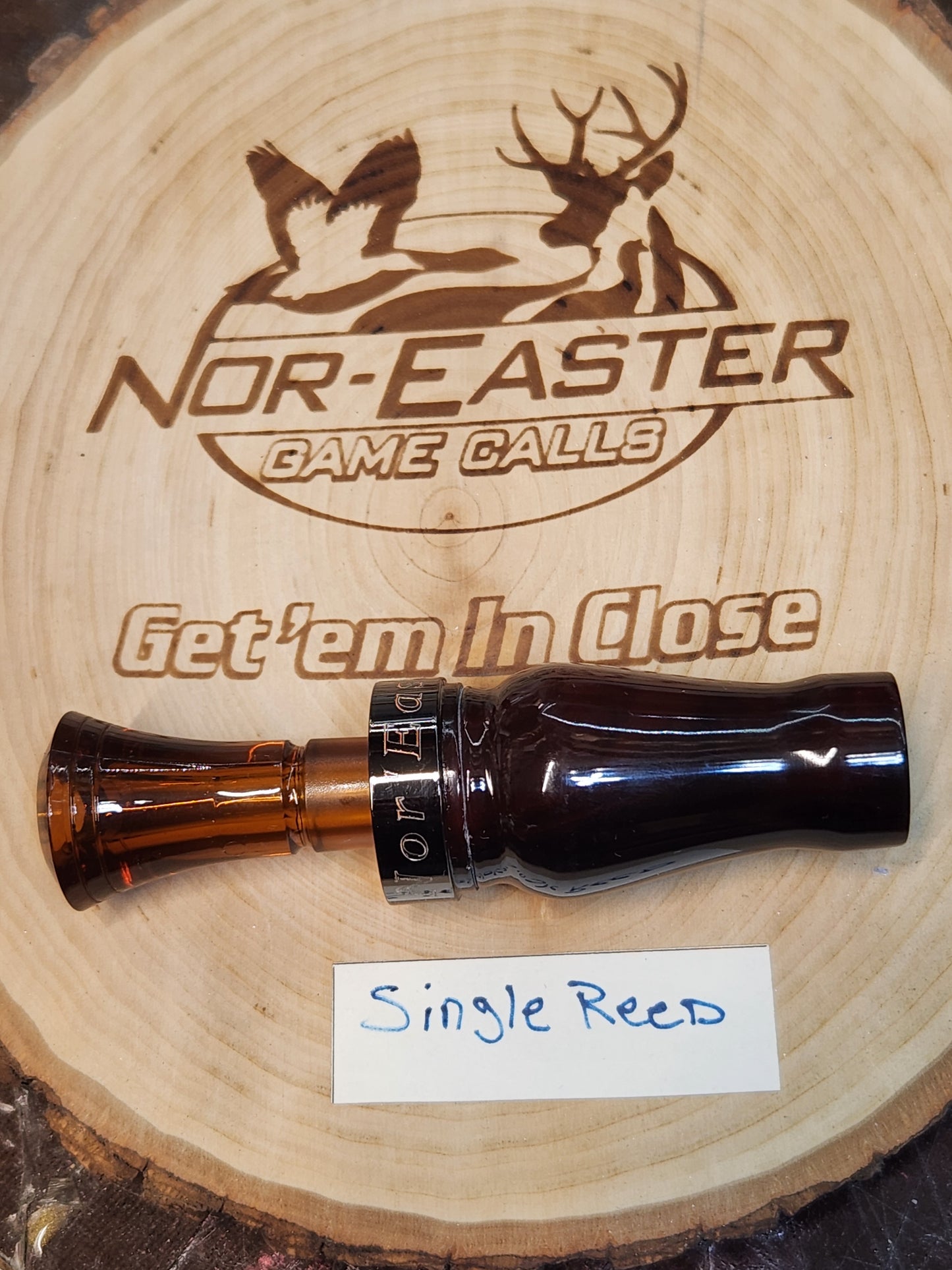 Single reed acrylic duck call black and red