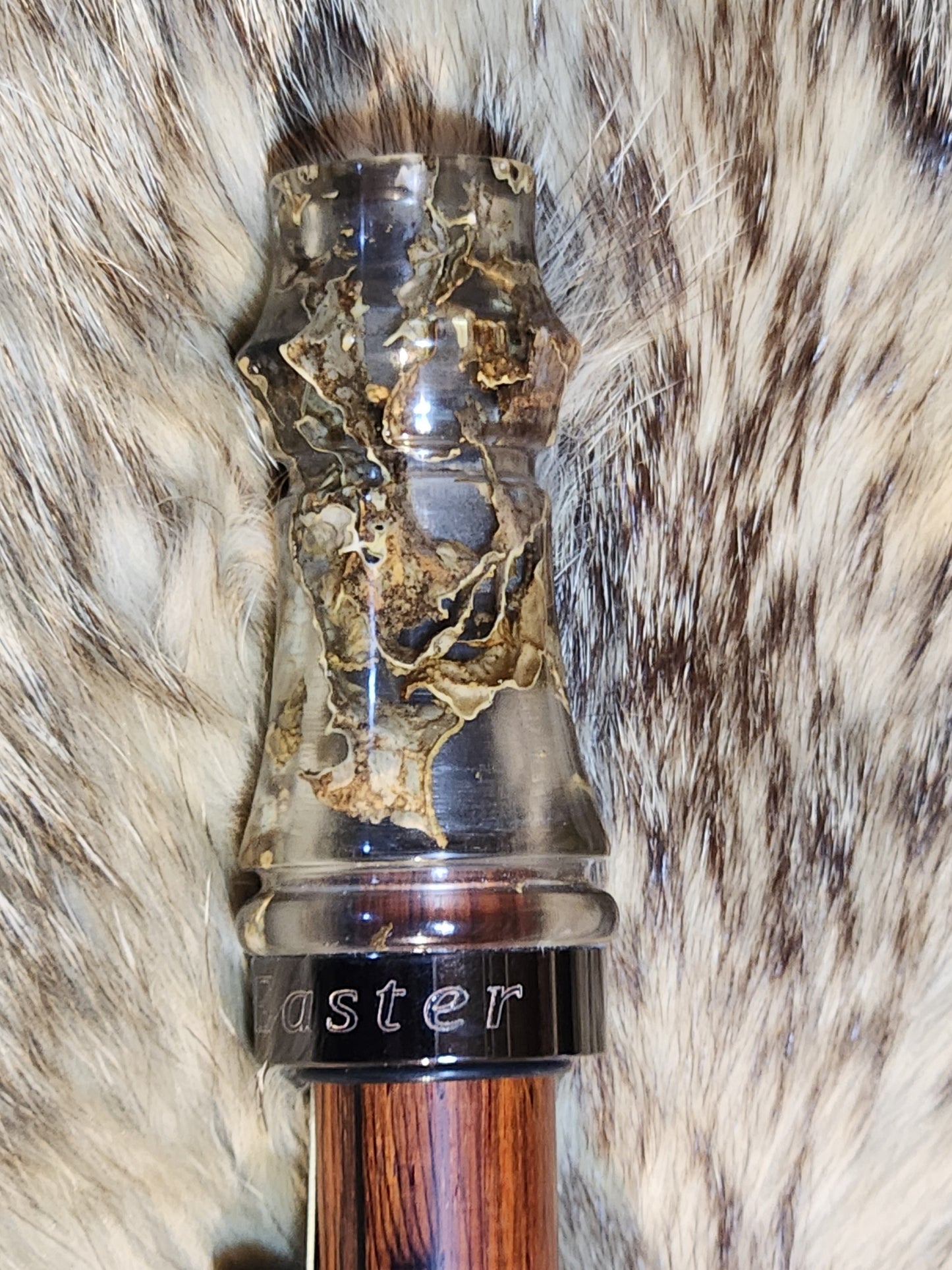 Maple tree moss in resin adjustable deer grunt call