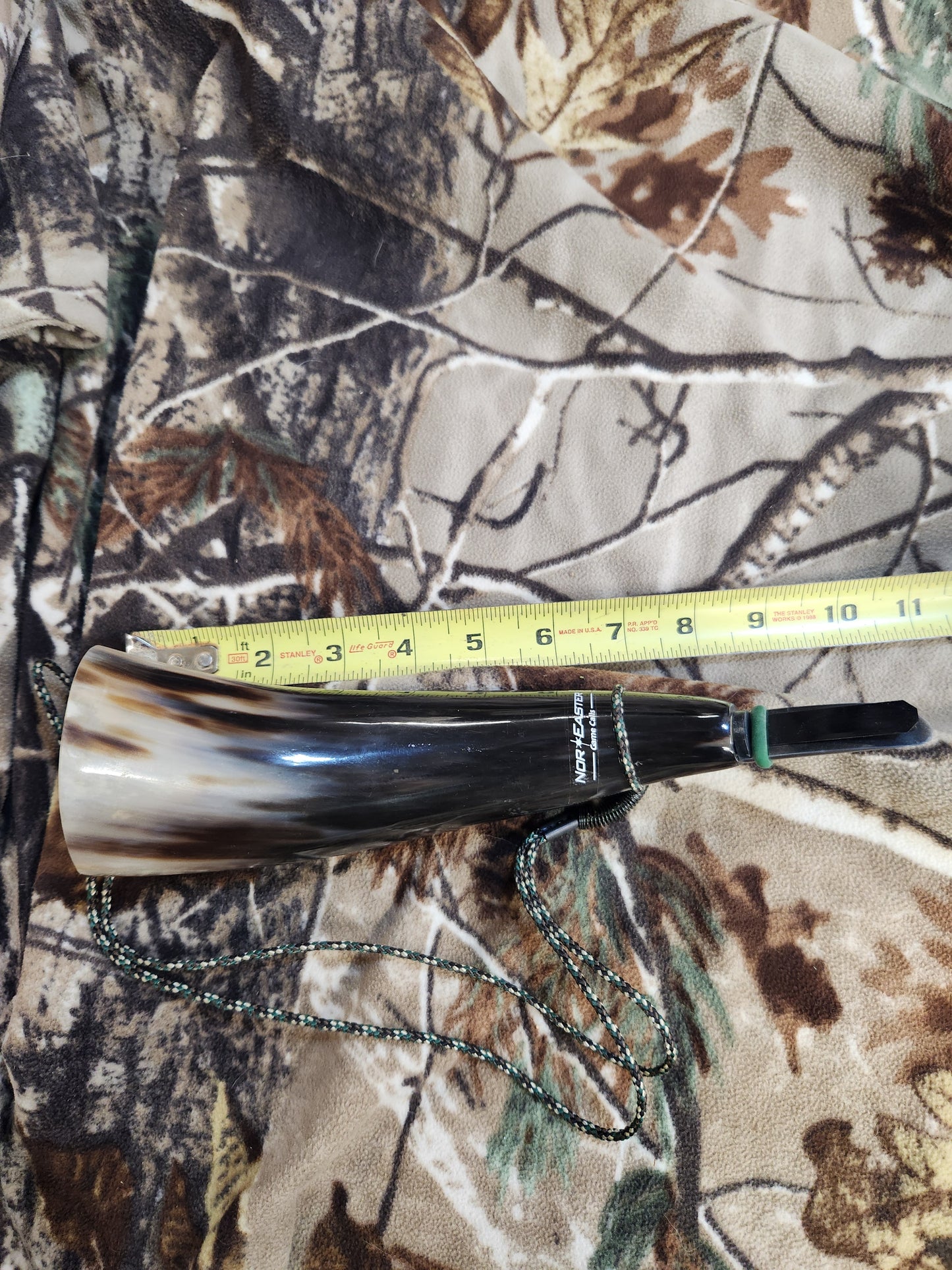 Open reed polished bull horn coyote howler