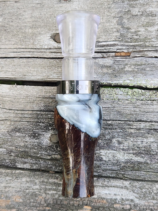 Rare dog wood burl with Resin short reed goose call