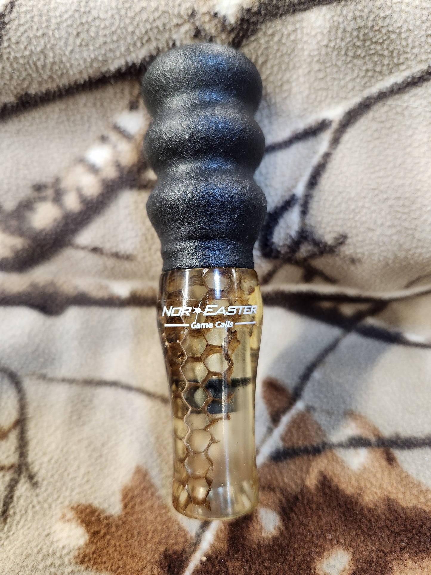 Paper wasp nest cone in resin Red Squirrel Call