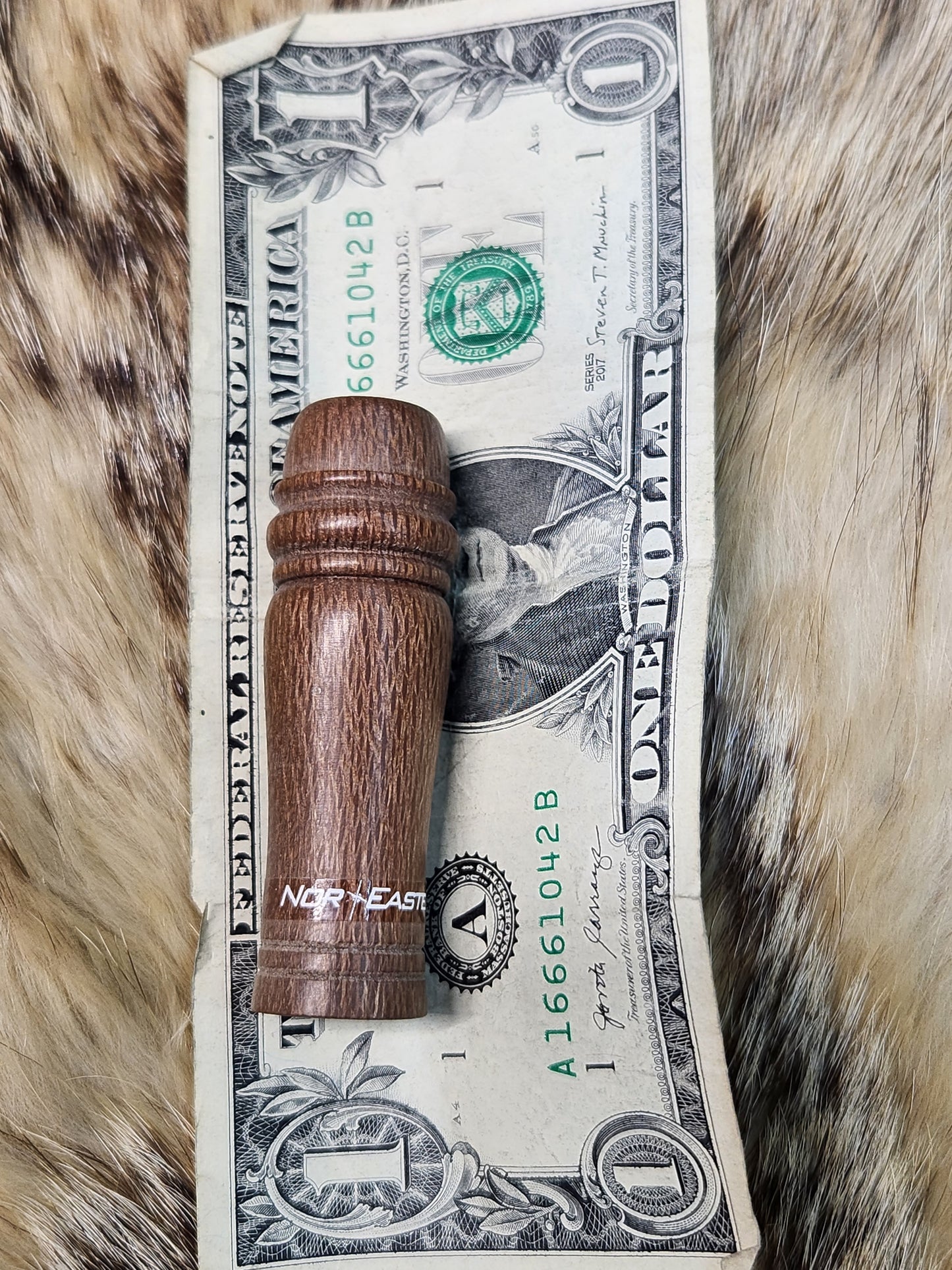 Macadamia Nut Rabbit distress coyote call