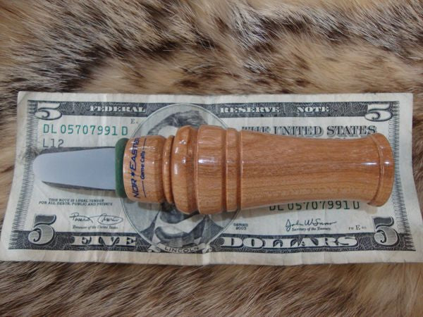 Open reed cherry wood coyote howler